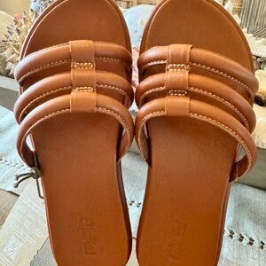 OluKai Tiare Slide Sandals, Fox Brown, NWT, Women’s Sizes 7/8/9/10